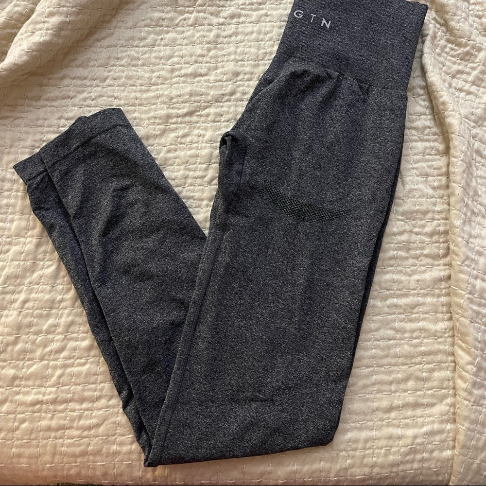 NVGTN leggings